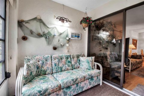 Condo in Bradenton, Florida, 2 bedrooms  № 1576373 - photo 28