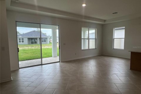 House in Spring Hill, Florida 4 bedrooms, 186.45 sq.m. № 1390461 - photo 27