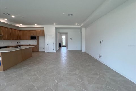 House in Spring Hill, Florida 4 bedrooms, 186.45 sq.m. № 1390461 - photo 7