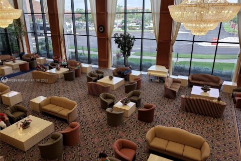 Condominio en venta en Pembroke Pines, Florida, 2 dormitorios, 102.19 m2 № 1959606 - foto 26