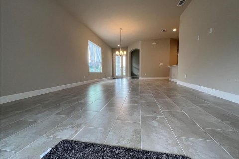 Touwnhouse à vendre à Ormond Beach, Floride: 2 chambres, 142.05 m2 № 2096125 - photo 4