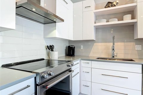 Condo in Ocala, Florida, 2 bedrooms  № 2097705 - photo 12