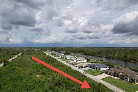 Terrain à vendre à Port Charlotte, Floride № 2239084 - photo 4