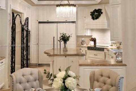 Villa ou maison à vendre à Miami, Floride: 6 chambres, 860.65 m2 № 2153497 - photo 7
