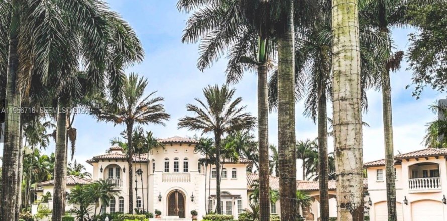 Villa ou maison à Miami, Floride 6 chambres, 860.65 m2 № 2153497