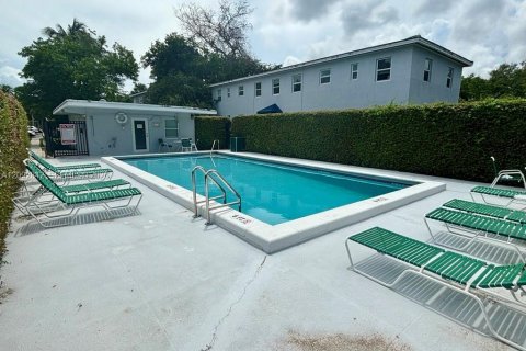 Condo in Miami, Florida, 2 bedrooms  № 2378467 - photo 26