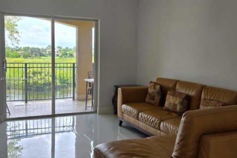 Copropriété à louer à Pembroke Pines, Floride: 3 chambres, 123.56 m2 № 1787061 - photo 19