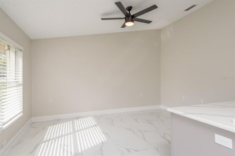 Villa ou maison à vendre à New Port Richey, Floride: 2 chambres, 143.91 m2 № 1884902 - photo 11
