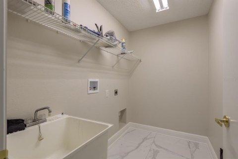 Villa ou maison à vendre à New Port Richey, Floride: 2 chambres, 143.91 m2 № 1884902 - photo 26