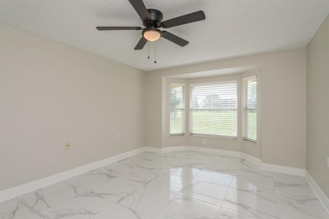 Villa ou maison à vendre à New Port Richey, Floride: 2 chambres, 143.91 m2 № 1884902 - photo 18