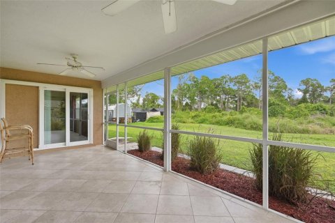 House in North Port, Florida 3 bedrooms, 156.08 sq.m. № 2396220 - photo 23