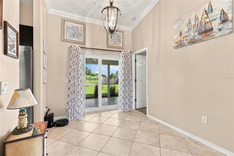 House in North Port, Florida 3 bedrooms, 156.08 sq.m. № 2396220 - photo 3