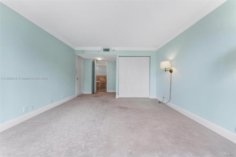 Copropriété à vendre à Miami, Floride: 2 chambres, 121.89 m2 № 1897839 - photo 14