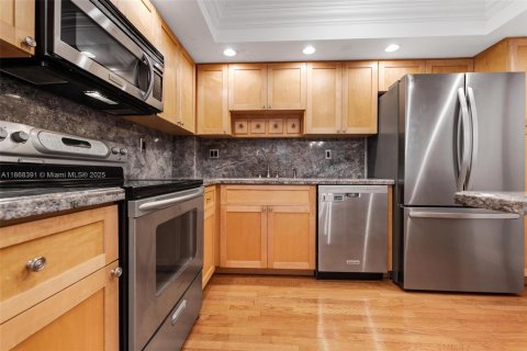 Copropriété à vendre à Miami, Floride: 2 chambres, 121.89 m2 № 1897839 - photo 10