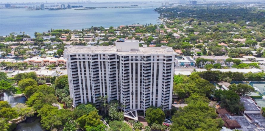 Condo à Miami, Floride, 2 chambres № 1897839