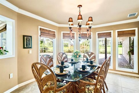 Villa ou maison à vendre à Tarpon Springs, Floride: 4 chambres, 304.35 m2 № 1870728 - photo 19