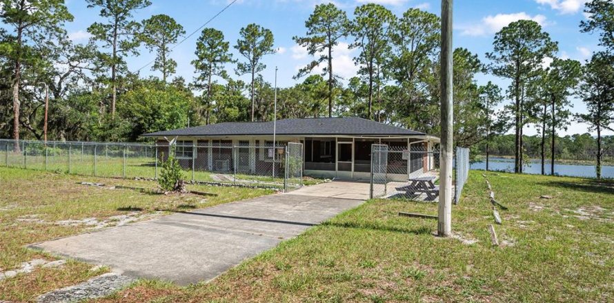 Casa en Deltona, Florida 2 dormitorios, 102.56 m2 № 1784538