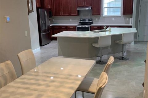 Casa en venta en Wesley Chapel, Florida, 2 dormitorios, 158.31 m2 № 1917002 - foto 2