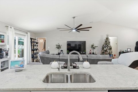 Casa en venta en Auburndale, Florida, 4 dormitorios, 176.24 m2 № 2201336 - foto 16
