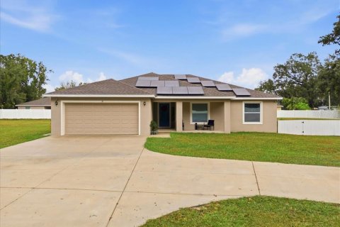 Casa en Auburndale, Florida 4 dormitorios, 176.24 m2 № 2201336