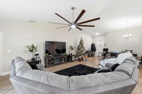 Casa en venta en Auburndale, Florida, 4 dormitorios, 176.24 m2 № 2201336 - foto 7