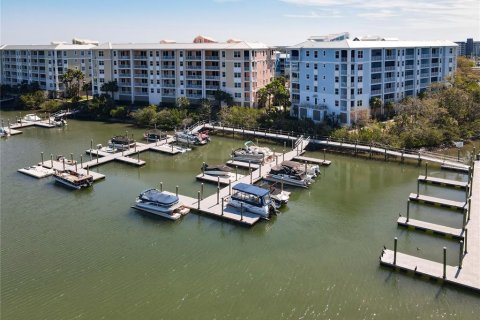 Condo in New Smyrna Beach, Florida, 2 bedrooms  № 1194867 - photo 27