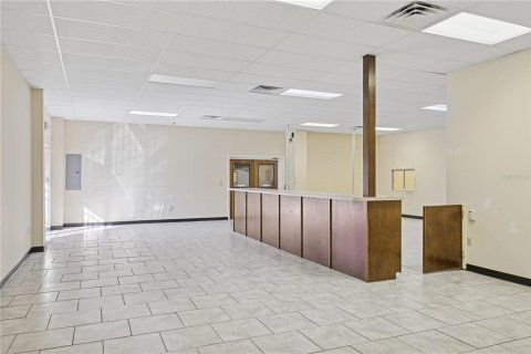 Immobilier commercial à vendre à Jacksonville, Floride: 641.86 m2 № 1909142 - photo 23