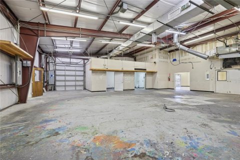Immobilier commercial à vendre à Jacksonville, Floride: 641.86 m2 № 1909142 - photo 14