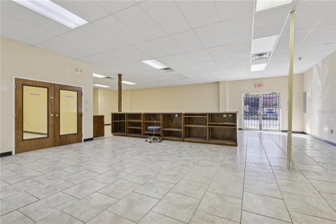 Immobilier commercial à vendre à Jacksonville, Floride: 641.86 m2 № 1909142 - photo 19