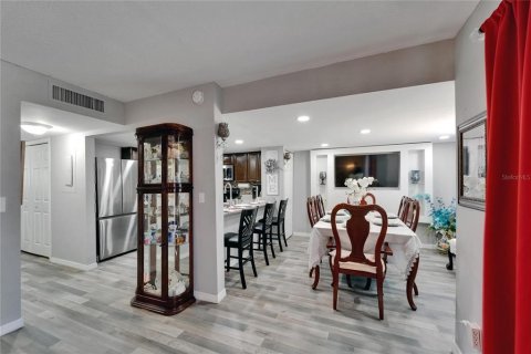 Condominio en venta en Tampa, Florida, 2 dormitorios, 104.33 m2 № 1653884 - foto 13