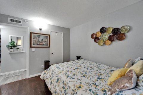 Condominio en venta en Tampa, Florida, 2 dormitorios, 104.33 m2 № 1653884 - foto 26