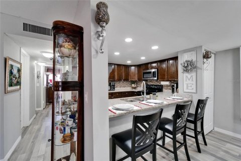 Condominio en venta en Tampa, Florida, 2 dormitorios, 104.33 m2 № 1653884 - foto 14