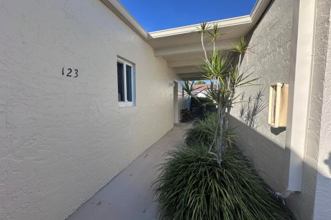 Apartamento en West Palm Beach, Florida 2 dormitorios, 102.47 m2 № 2244924