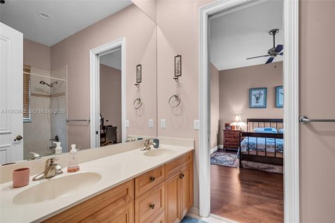 Купить виллу или дом в Дейви, Флорида 5 спален, 338.72м2, № 2010988 - фото 30