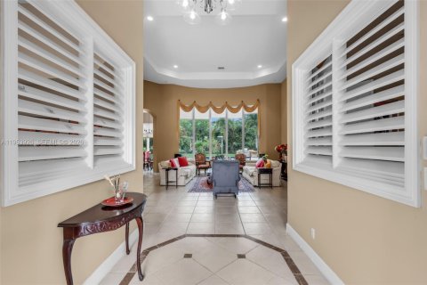 Купить виллу или дом в Дейви, Флорида 5 спален, 338.72м2, № 2010988 - фото 4