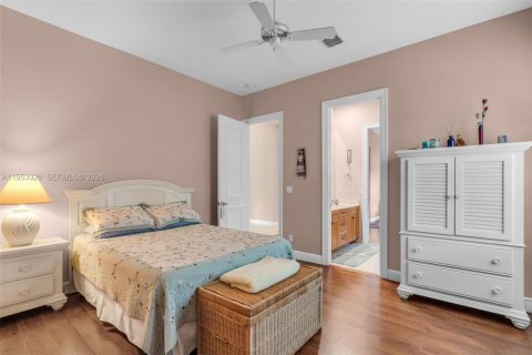 Купить виллу или дом в Дейви, Флорида 5 спален, 338.72м2, № 2010988 - фото 27