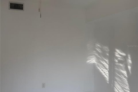 Copropriété à louer à New Smyrna Beach, Floride: 2 chambres, 117.06 m2 № 2415456 - photo 11