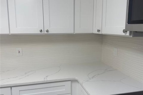 Copropriété à louer à New Smyrna Beach, Floride: 2 chambres, 117.06 m2 № 2415456 - photo 8