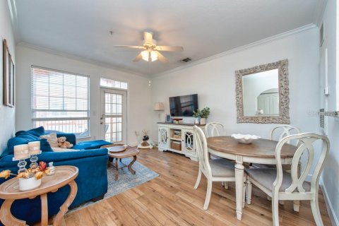 Condominio en venta en Tampa, Florida, 1 dormitorio, 60.76 m2 № 1908568 - foto 8