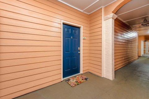 Condominio en venta en Tampa, Florida, 1 dormitorio, 60.76 m2 № 1908568 - foto 6