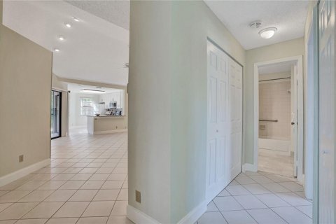 Condo in Boca Raton, Florida, 2 bedrooms № 2249595 - photo 16