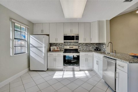 Condo in Boca Raton, Florida, 2 bedrooms № 2249595 - photo 24