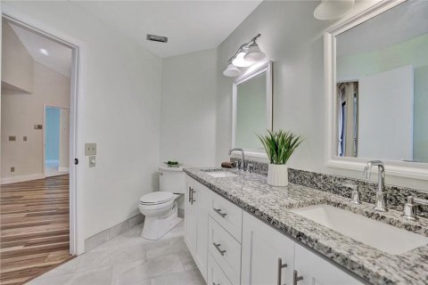 Condo in Boca Raton, Florida, 2 bedrooms № 2249595 - photo 8