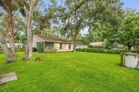 Villa ou maison à vendre à Sarasota, Floride: 2 chambres, 104.24 m2 № 1914139 - photo 30