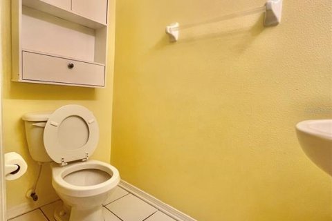 Townhouse in Wesley Chapel, Florida 2 bedrooms, 110 sq.m. № 2235002 - photo 4