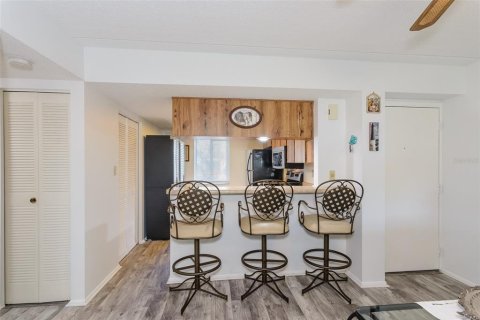 Copropriété à vendre à Oldsmar, Floride: 2 chambres, 97.92 m2 № 2099319 - photo 8