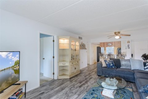 Copropriété à vendre à Oldsmar, Floride: 2 chambres, 97.92 m2 № 2099319 - photo 5