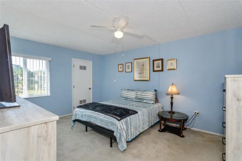 Copropriété à vendre à Oldsmar, Floride: 2 chambres, 97.92 m2 № 2099319 - photo 12