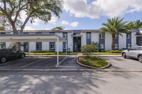 Copropriété à vendre à Oldsmar, Floride: 2 chambres, 97.92 m2 № 2099319 - photo 2