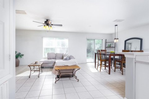 House in Ormond Beach, Florida 3 bedrooms, 156.63 sq.m. № 1784580 - photo 7